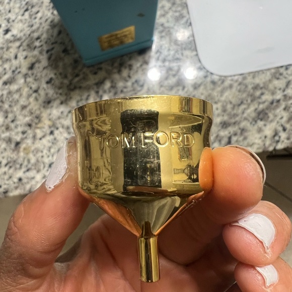 Tom Ford Large 250 ml private blend Mandarino di Almalfi scent with funnel - Picture 5 of 9